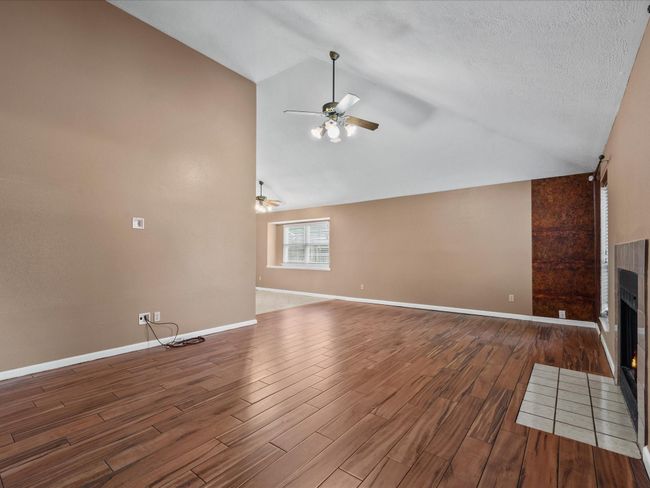 10928 Collingswood Dr, House other with 3 bedrooms, 3 bathrooms and 2 parking in La Porte TX | Image 8