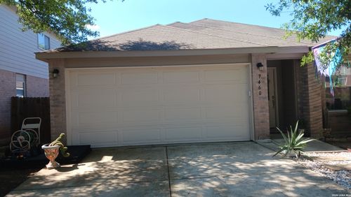 7460 Paraiso Pt, Boerne, TX, 78015-4834 | Card Image