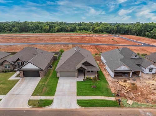 1106 Azalea Farms Rd, Noble, OK, 73068-8622 | Card Image
