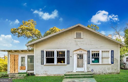 712 E College St, Bainbridge, GA, 39819-4614 | Card Image