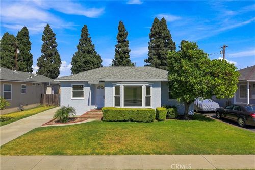 4312 Lomina Ave, Lakewood, CA, 90713-2542 | Card Image