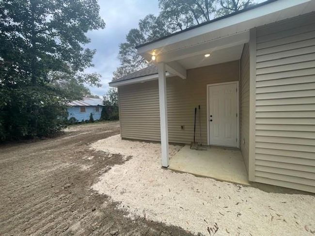 Patio | Image 19