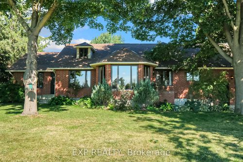 9185 Ray Wilson Rd, Metcalfe, ON, K0A2P0 | Card Image