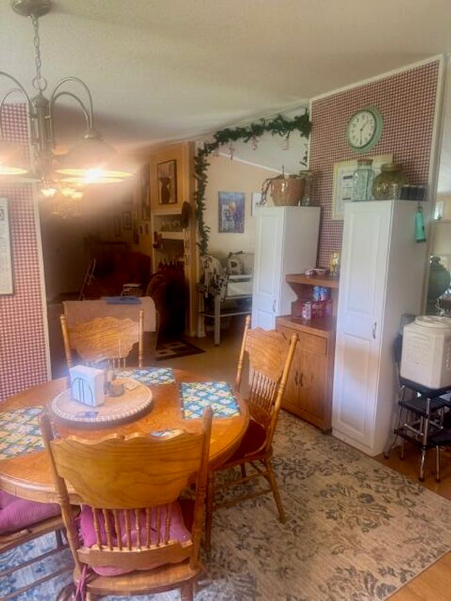 92 Spring Meadow Cir, House other with 4 bedrooms, 2 bathrooms and null parking in Campbellsville KY | Image 29