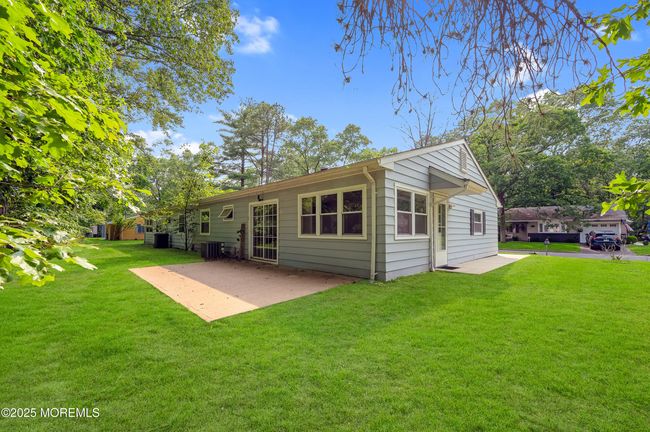 B - 5 Oregon Dr, Home with 2 bedrooms, 1 bathrooms and null parking in Whiting NJ | Image 9
