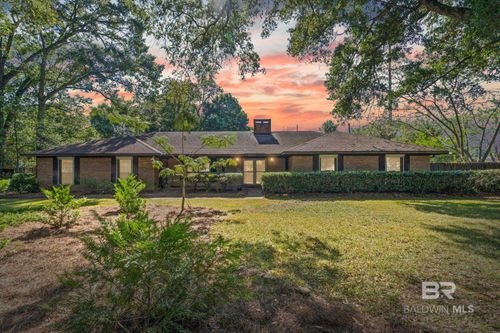 1900 Foxfire Rd, Mobile, AL, 36618-2674 | Card Image