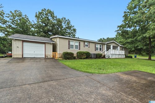 17 Yuma Ct, ANNISTON, AL, 36206-7927 | Card Image