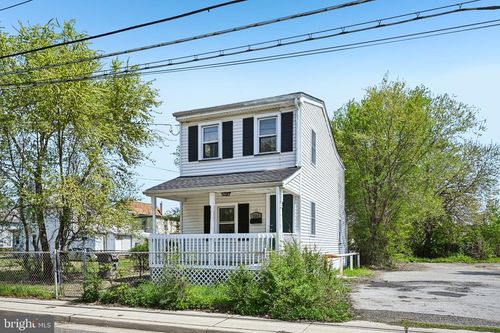 1311 Spruce St, PAULSBORO, NJ, 08066-1356 | Card Image