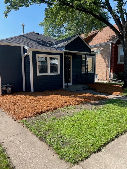 4122 Wenonah Ave, Stickney, IL, 60402-4305 | Card Image