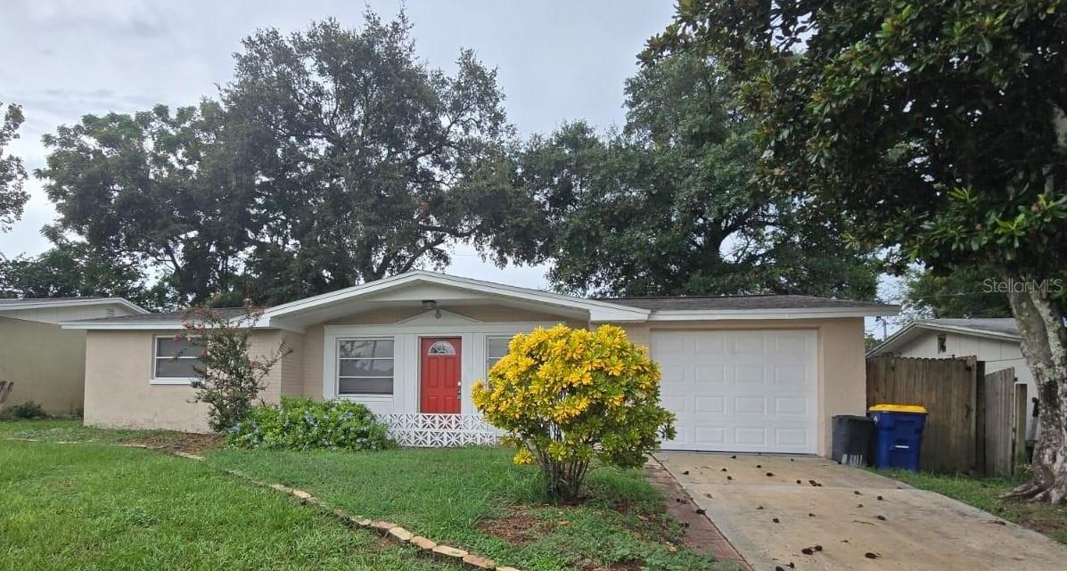 Reef Dr, New Port Richey, FL 34652