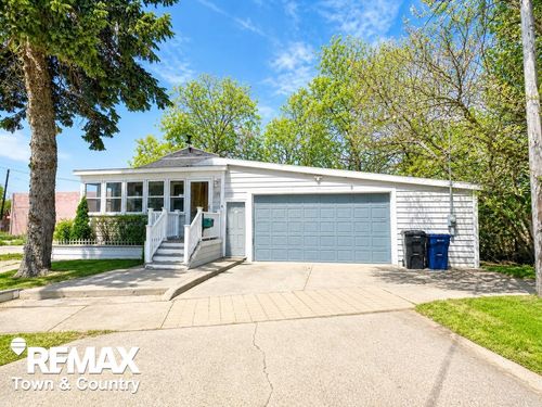 133 Orville St, Flint, MI, 48503-3984 | Card Image