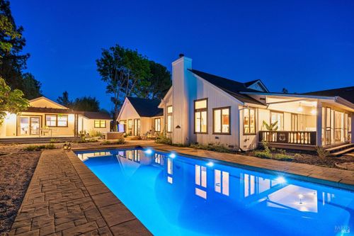 10014 Herb Rd, Windsor, CA, 95492-9438 | Card Image