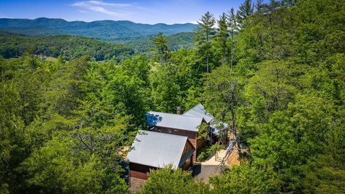 279 River Escape Dr, Ellijay, GA, 30540-2415 | Card Image