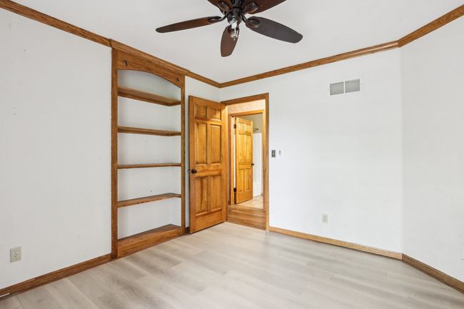N61W14730 Woodcrest Ct, House other with 3 bedrooms, 3 bathrooms and 2 parking in Menomonee Falls WI | Image 29
