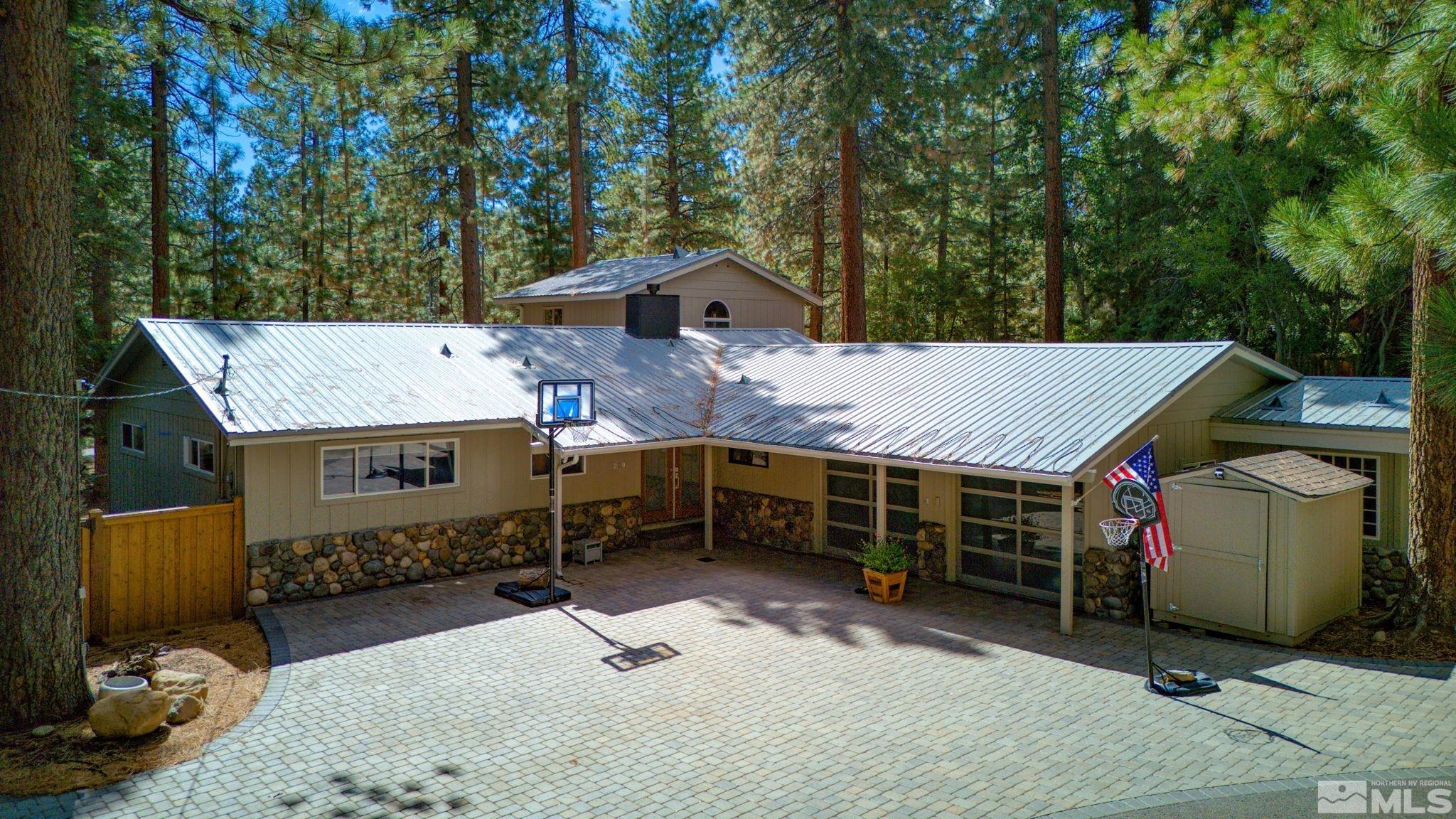 Mccourry Blvd, Incline Village, NV 89451
