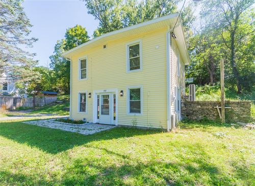 102 Dowling St, Newburgh, NY, 12550-1416 | Card Image