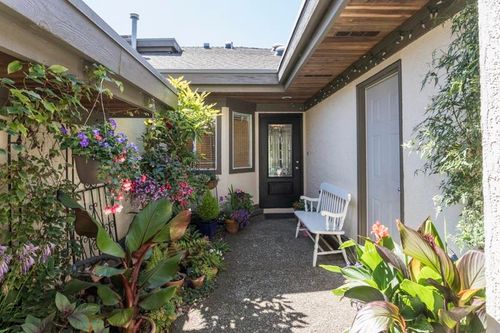 4-12975 17 Ave, Surrey, BC, V4A8T3 | Card Image
