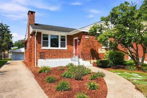1512 Portsmouth Avenue, Westchester, IL, 60154 | Card Image