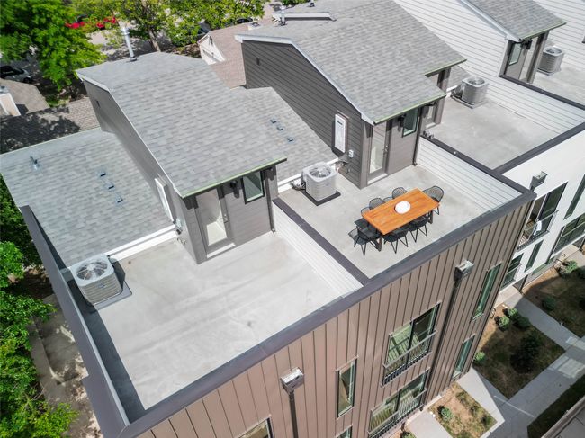 Unit 105, 1902 sq ft | Image 38