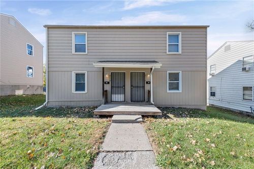 2116 Monroe Ave, Kansas City, MO, 64127-3332 | Card Image