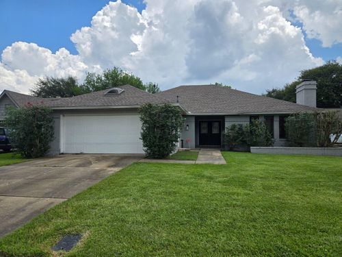 610 Woodlake Cir, Sugar Land, TX, 77498-3086 | Card Image