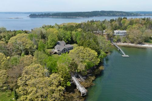 205 W W Cundy'S Point, Harpswell, ME, 04079 | Card Image