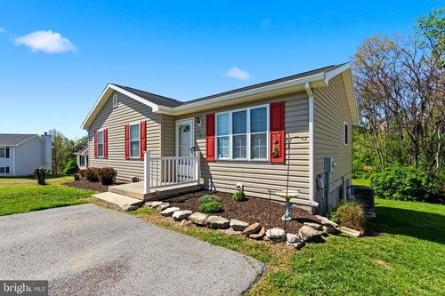 78 Gemini Ct, MARTINSBURG, WV, 25404-6254 | Card Image