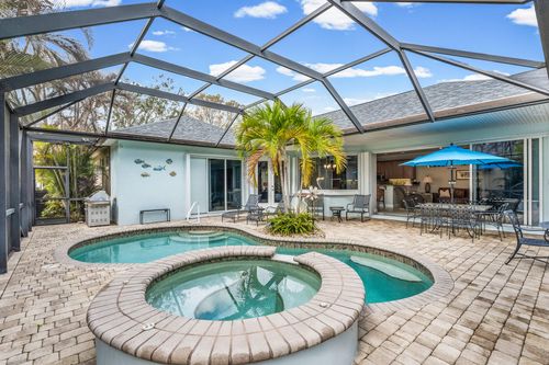 224 Oak Hammock Cir Sw, Vero Beach, FL, 32962-8200 | Card Image
