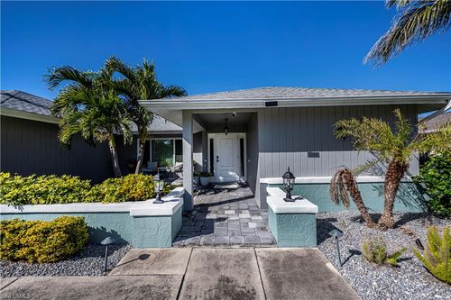 3328 Se 18th Ave, Cape Coral, FL, 33904-4407 | Card Image