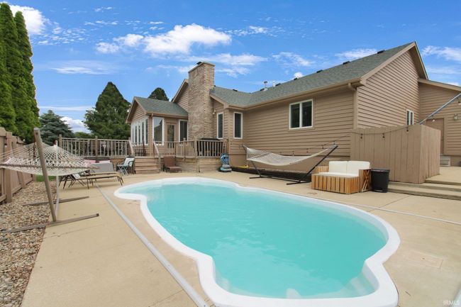 207 Meadows Dr, House other with 3 bedrooms, 2 bathrooms and null parking in Greentown IN | Image 16