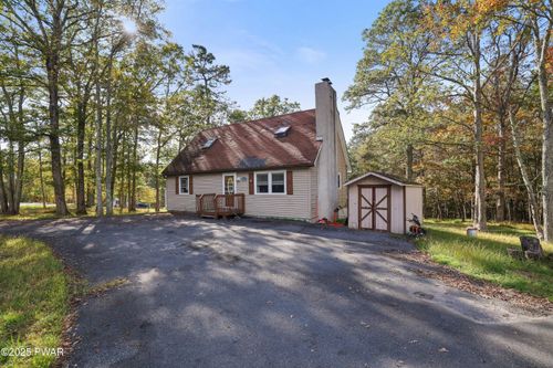 125 Brownstone Dr, Milford, PA, 18337-4028 | Card Image