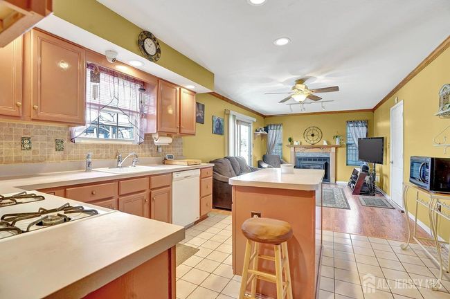 97 Laurel Ave, House other with 4 bedrooms, 3 bathrooms and null parking in Hazlet Township NJ | Image 10