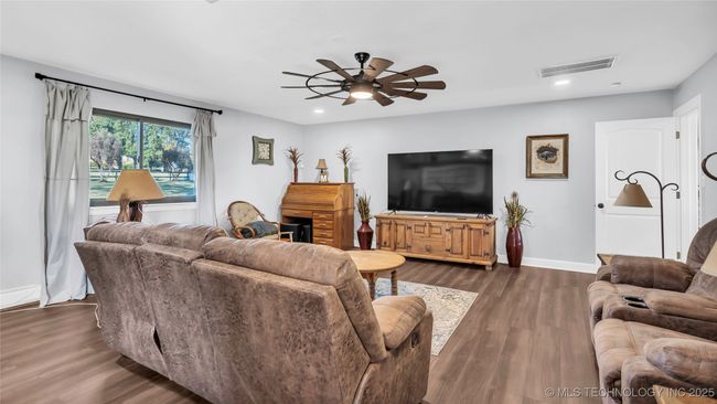 6063 Wilson St, House other with 4 bedrooms, 3 bathrooms and null parking in Durant OK | Image 14