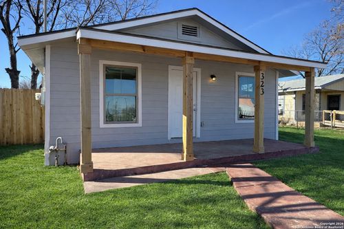 323 Juanita Ave, San Antonio, TX, 78237-3834 | Card Image