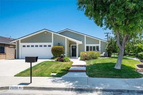 25056 Green Mill Ave, Newhall, CA, 91321-3411 | Card Image