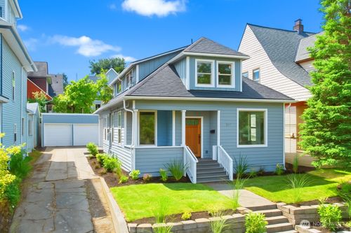 157 26th Ave, Seattle, WA, 98122-6111 | Card Image