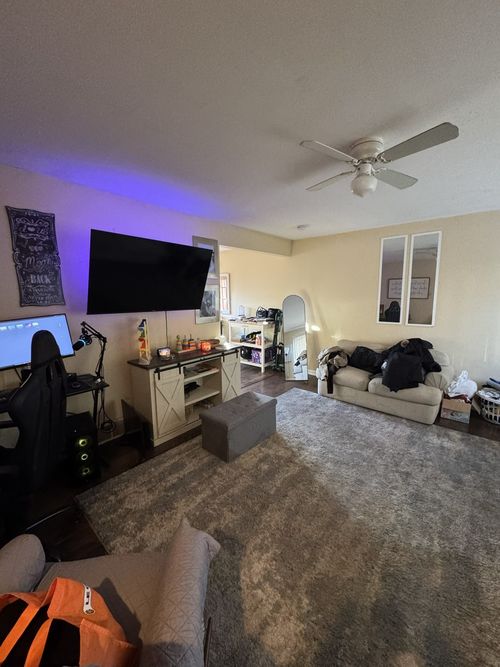 apt-a-1358 Monomoy St, Aurora, IL, 60506-6706 | Card Image