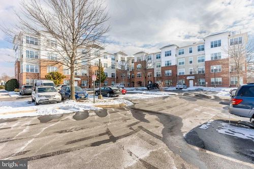 unit-104-14241 Kings Crossing Blvd, BOYDS, MD, 20841-4343 | Card Image