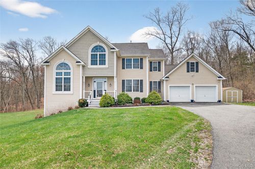 30 Meadow Wood Ln, Wappingers Falls, NY, 12590-5938 | Card Image