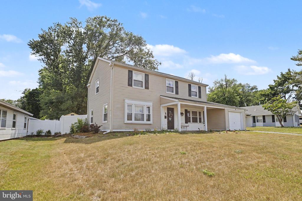 Residential in WILLINGBORO 5