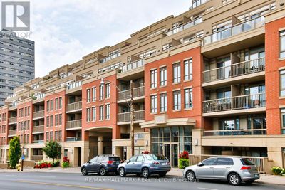 900 Mount Pleasant Rd, Condo with 3 bedrooms, 2 bathrooms and 1 parking in Toronto ON | Image 3