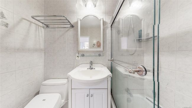 APT-16L - 43-10 Kissena Blvd, Home with 2 bedrooms, 2 bathrooms and null parking in Flushing NY | Image 8
