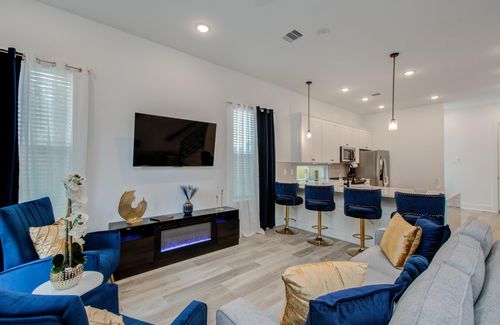 1616 Benson St, Houston, TX, 77020-2402 | Card Image