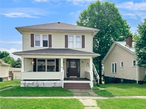 1640 Euclid Ave, Zanesville, OH, 43701-2519 | Card Image