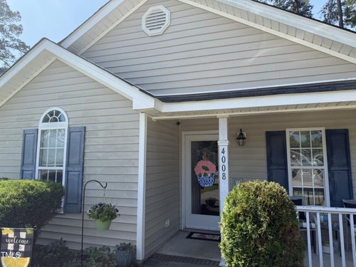 4008 Huntsmoor Ln, Wilson, NC, 27896-8697 | Card Image