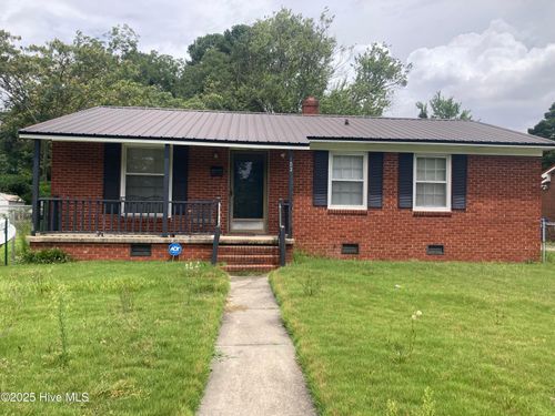 402 Marcella Dr, Kinston, NC, 28501-2310 | Card Image
