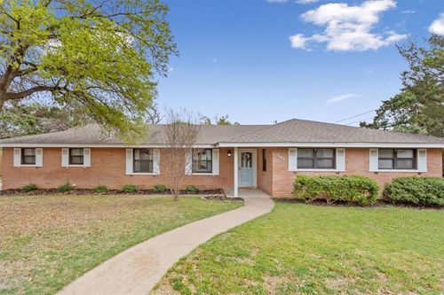 409 Wooded Crest Drive, Woodway, TX, 76712 | Card Image