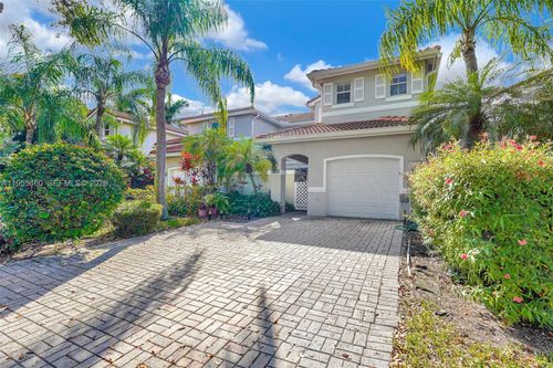 1120 Cliffrose St, Hollywood, FL, 33019 | Card Image
