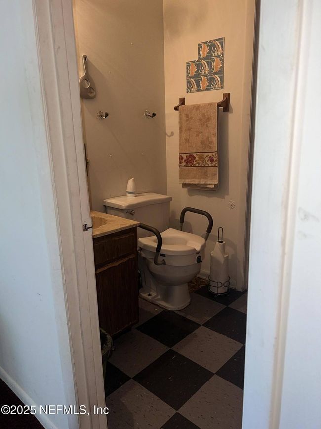 110 Karen Dr, House other with 3 bedrooms, 2 bathrooms and null parking in Palatka FL | Image 12
