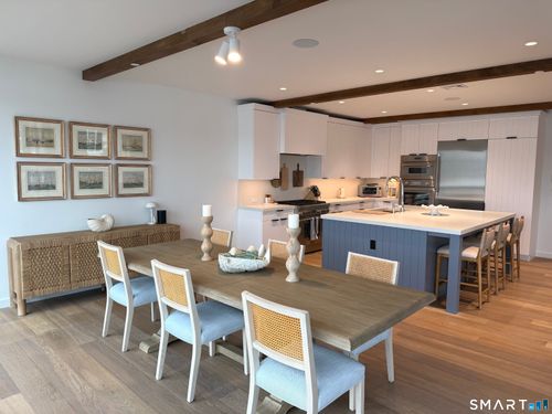 unit-201-111 Rowayton Ave, Norwalk, CT, 06853-1462 | Card Image